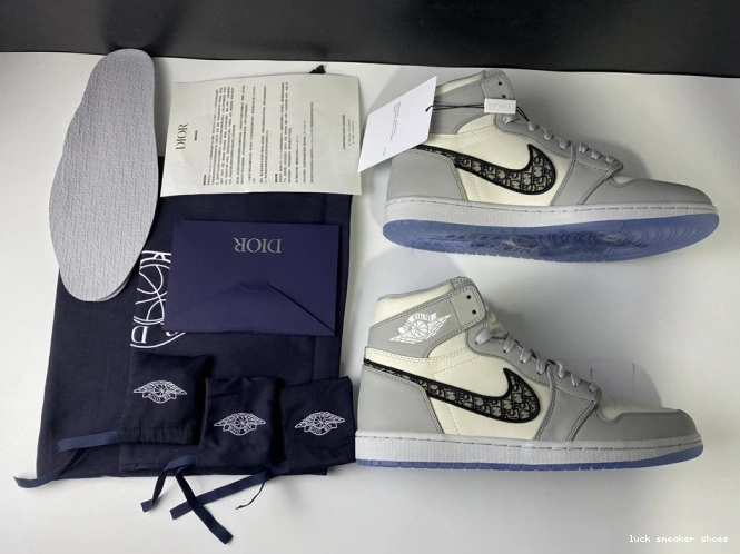Rep LUCY x High CN8607-002 Jordan (DR box) DR Retro 1 shoe 0714